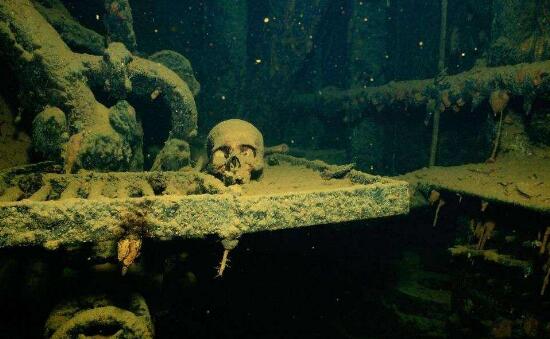 世界最恐怖的湖泊特鲁克泻湖，深藏幽灵舰队夺人性命(视频)