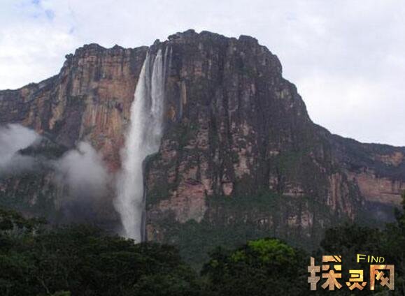 世界上最独特的山，空中浮岛罗赖马山就像空中仙境