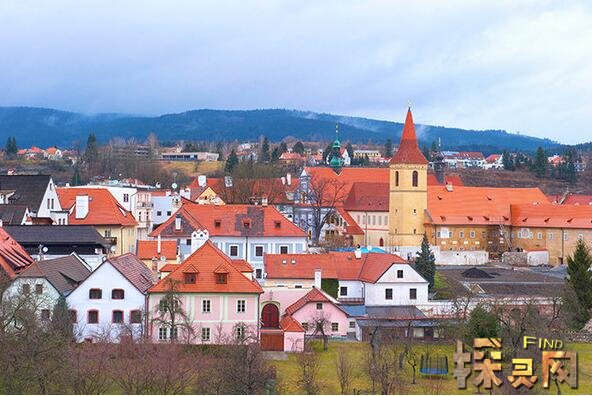 最美的中世纪欧洲小镇，捷克CK小镇浓墨重彩似油画中童话世界